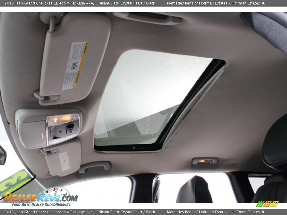 2013 Jeep Grand Cherokee Laredo X Package 4x4 Brilliant Black Crystal Pearl / Black Photo #23