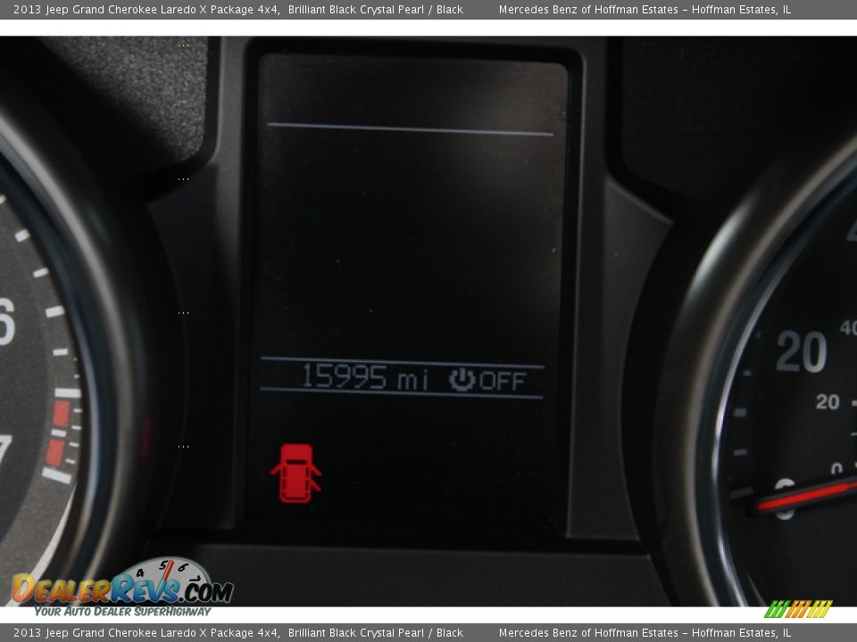 2013 Jeep Grand Cherokee Laredo X Package 4x4 Brilliant Black Crystal Pearl / Black Photo #25