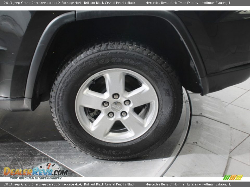 2013 Jeep Grand Cherokee Laredo X Package 4x4 Brilliant Black Crystal Pearl / Black Photo #29