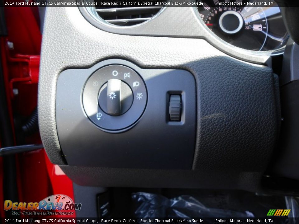 Controls of 2014 Ford Mustang GT/CS California Special Coupe Photo #31