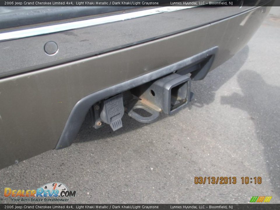 2006 Jeep Grand Cherokee Limited 4x4 Light Khaki Metallic / Dark Khaki/Light Graystone Photo #8