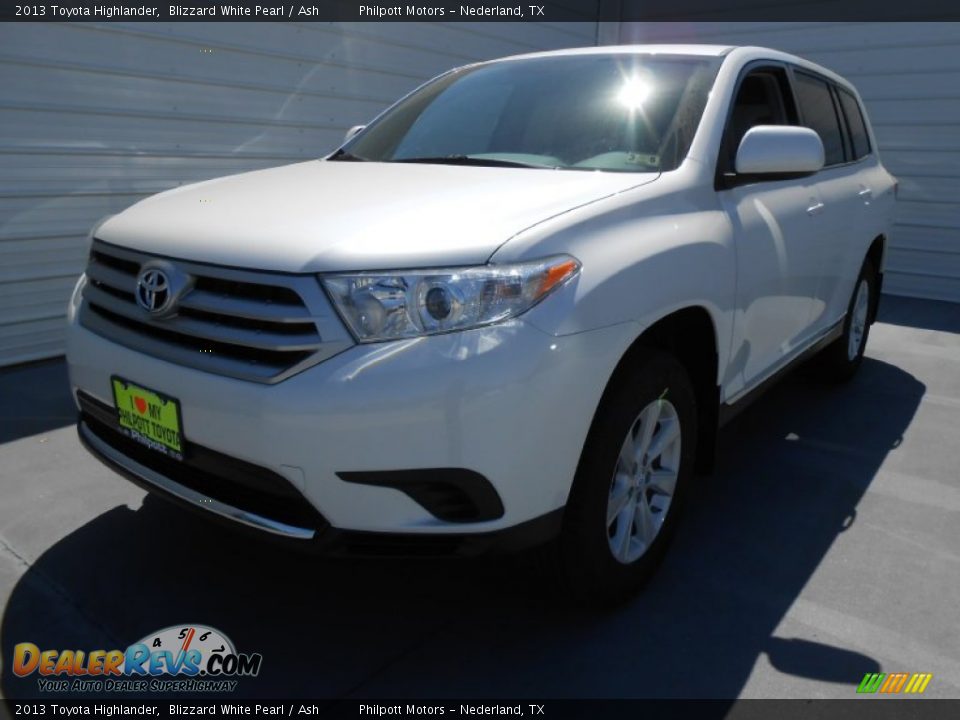 2013 Toyota Highlander Blizzard White Pearl / Ash Photo #7