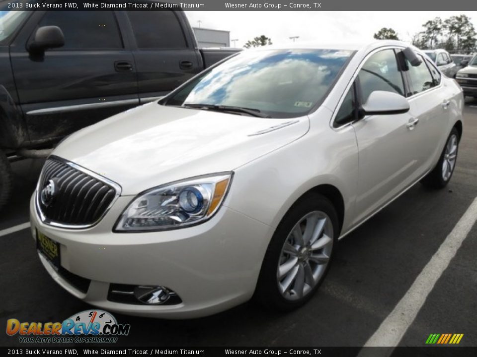 2013 Buick Verano FWD White Diamond Tricoat / Medium Titanium Photo #2
