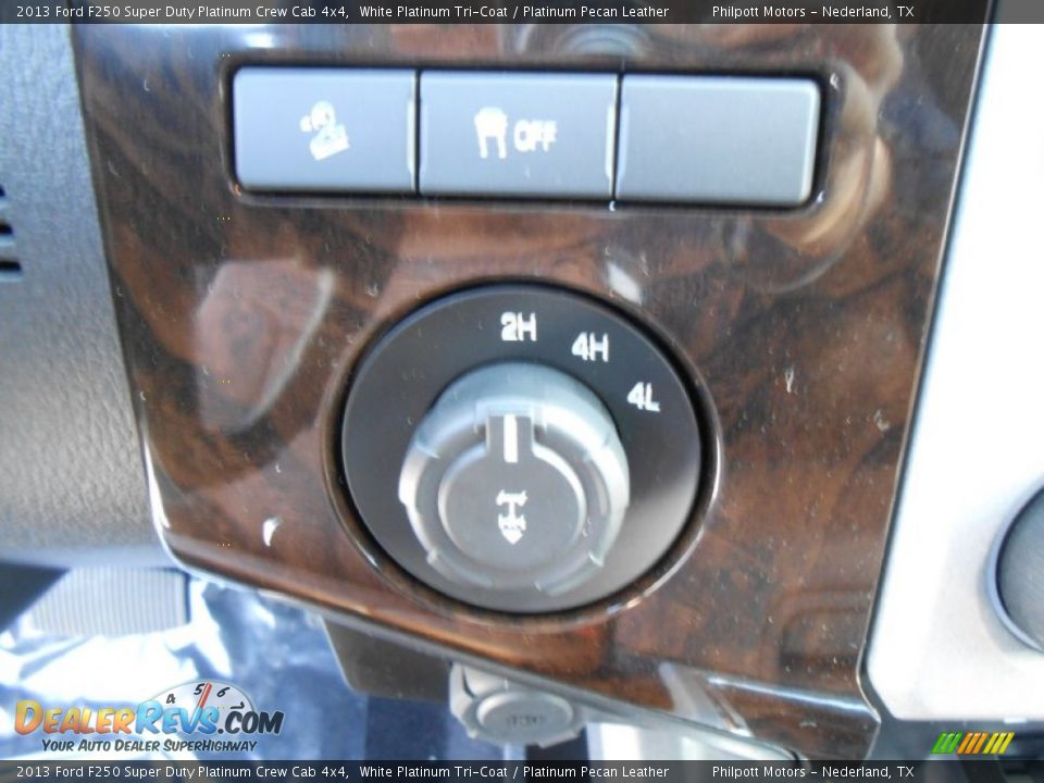Controls of 2013 Ford F250 Super Duty Platinum Crew Cab 4x4 Photo #36