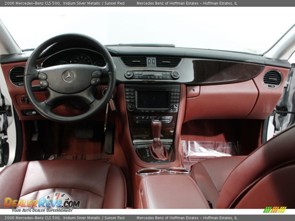 Dashboard of 2006 Mercedes-Benz CLS 500 Photo #6