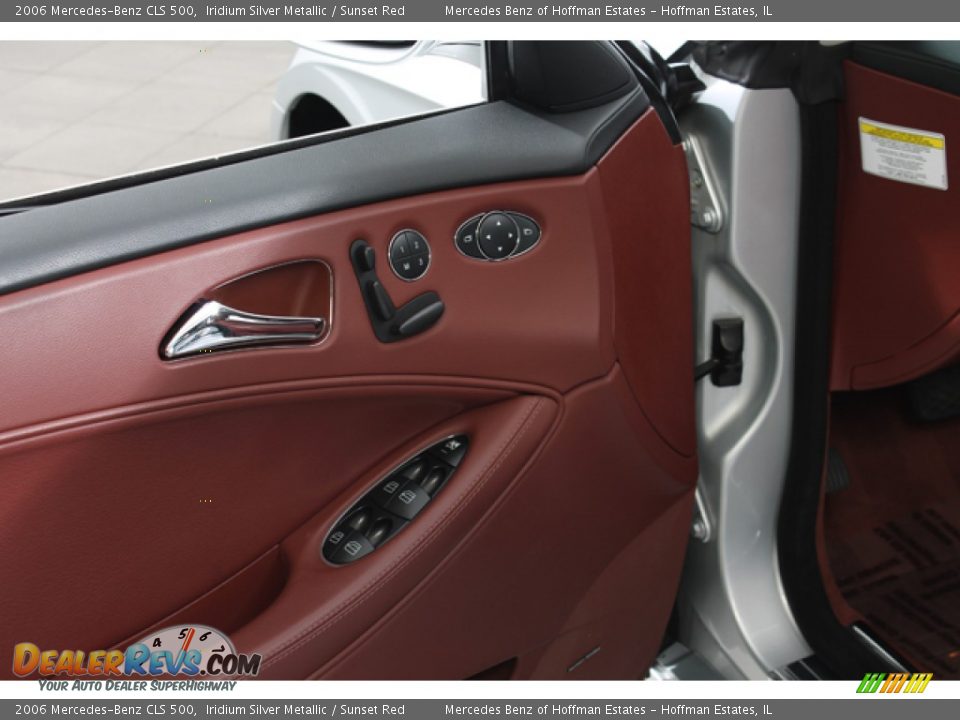 Controls of 2006 Mercedes-Benz CLS 500 Photo #16