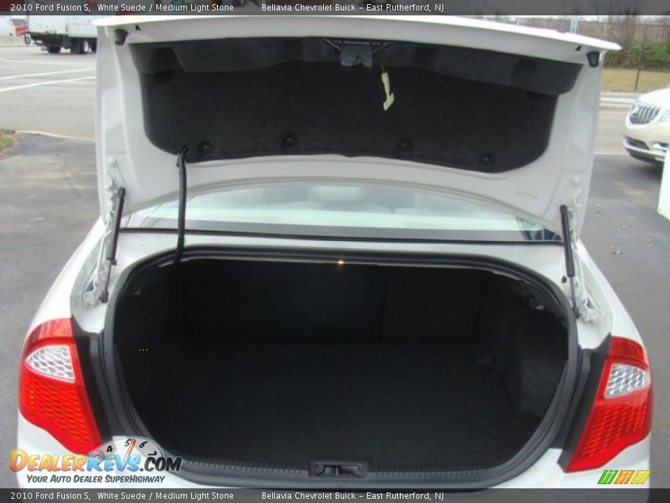 2010 Ford Fusion S White Suede / Medium Light Stone Photo #13