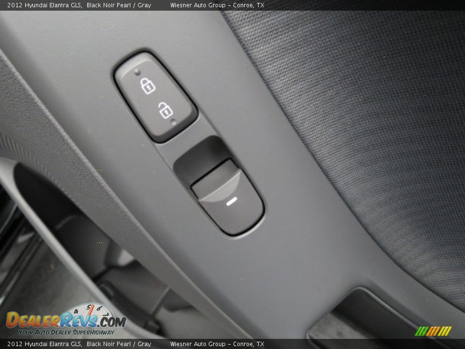 2012 Hyundai Elantra GLS Black Noir Pearl / Gray Photo #13