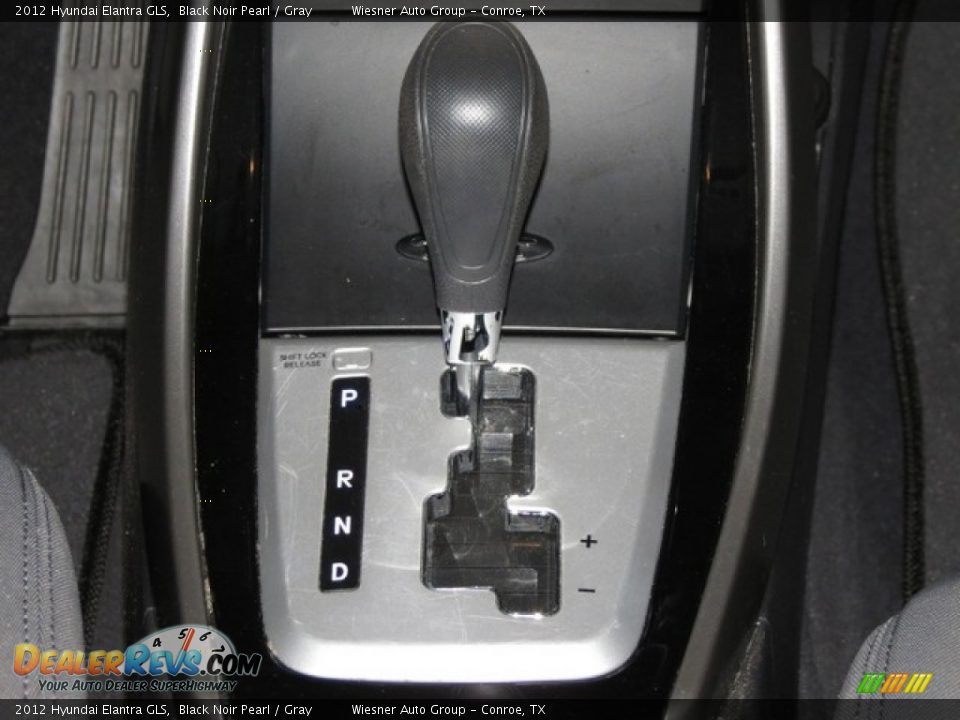 2012 Hyundai Elantra GLS Black Noir Pearl / Gray Photo #26