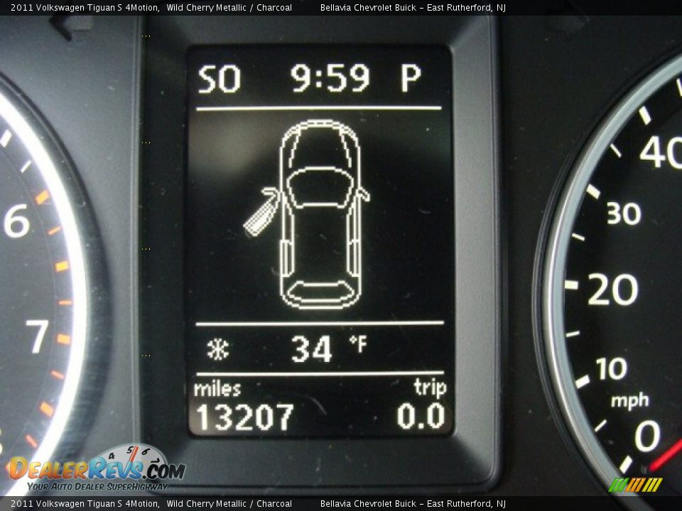 2011 Volkswagen Tiguan S 4Motion Wild Cherry Metallic / Charcoal Photo #9