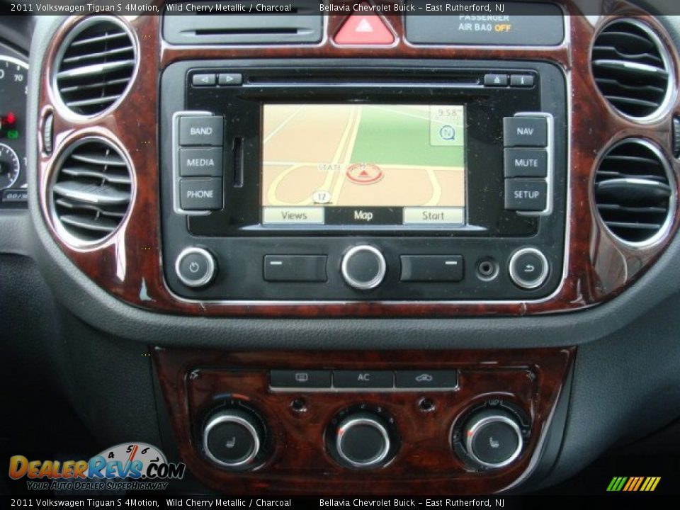 2011 Volkswagen Tiguan S 4Motion Wild Cherry Metallic / Charcoal Photo #10