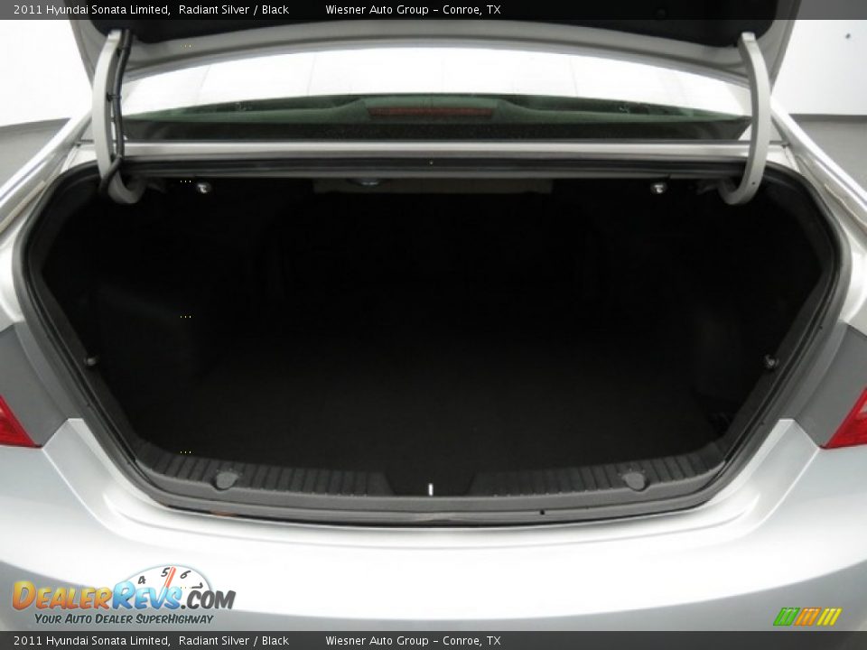 2011 Hyundai Sonata Limited Radiant Silver / Black Photo #9
