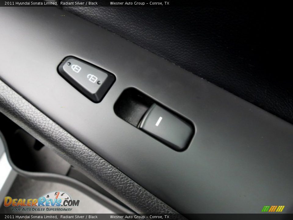 2011 Hyundai Sonata Limited Radiant Silver / Black Photo #13