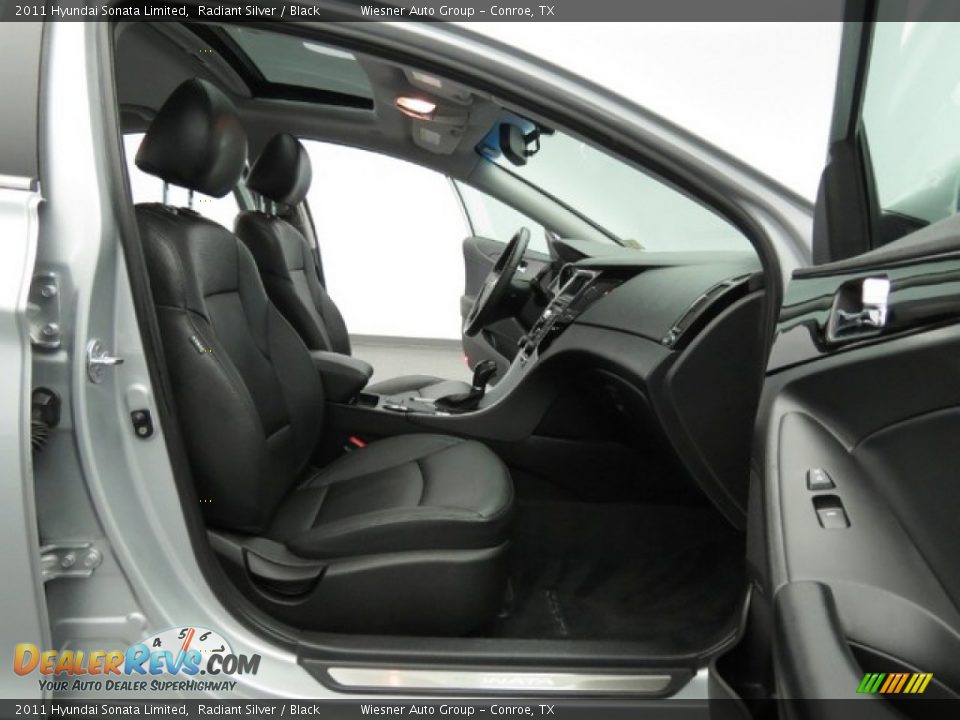 2011 Hyundai Sonata Limited Radiant Silver / Black Photo #14