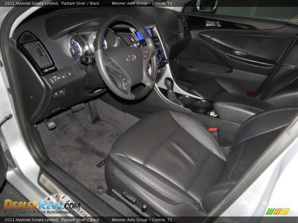 2011 Hyundai Sonata Limited Radiant Silver / Black Photo #17