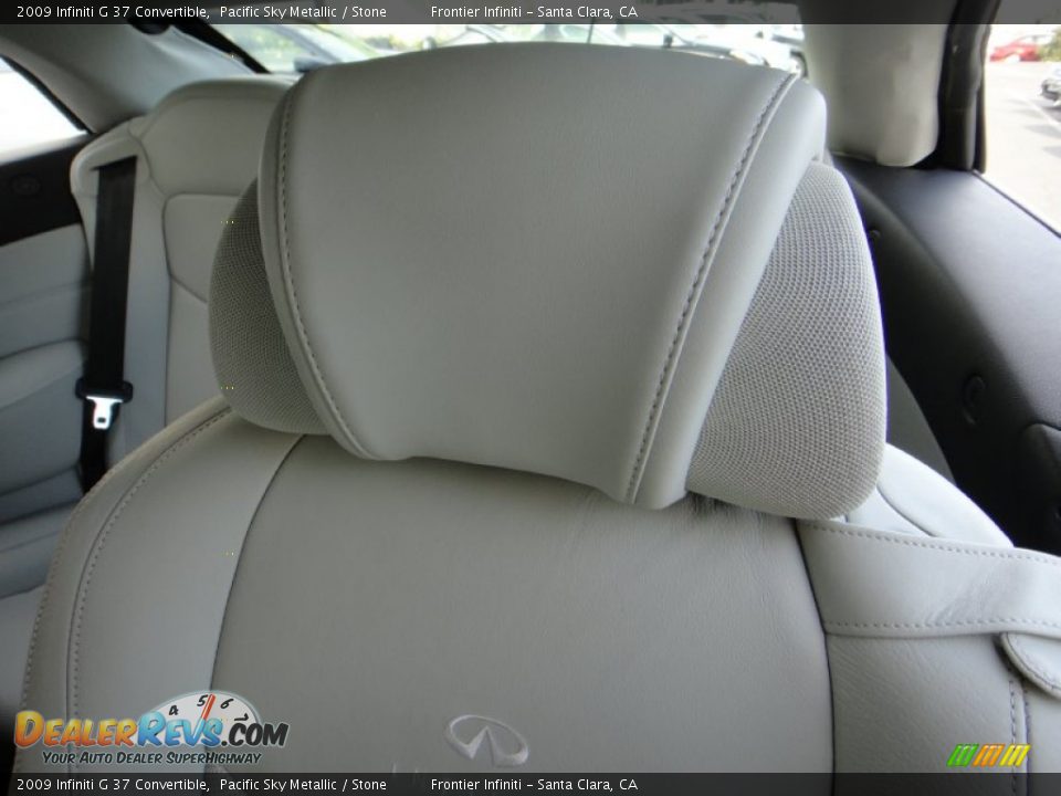 2009 Infiniti G 37 Convertible Pacific Sky Metallic / Stone Photo #26