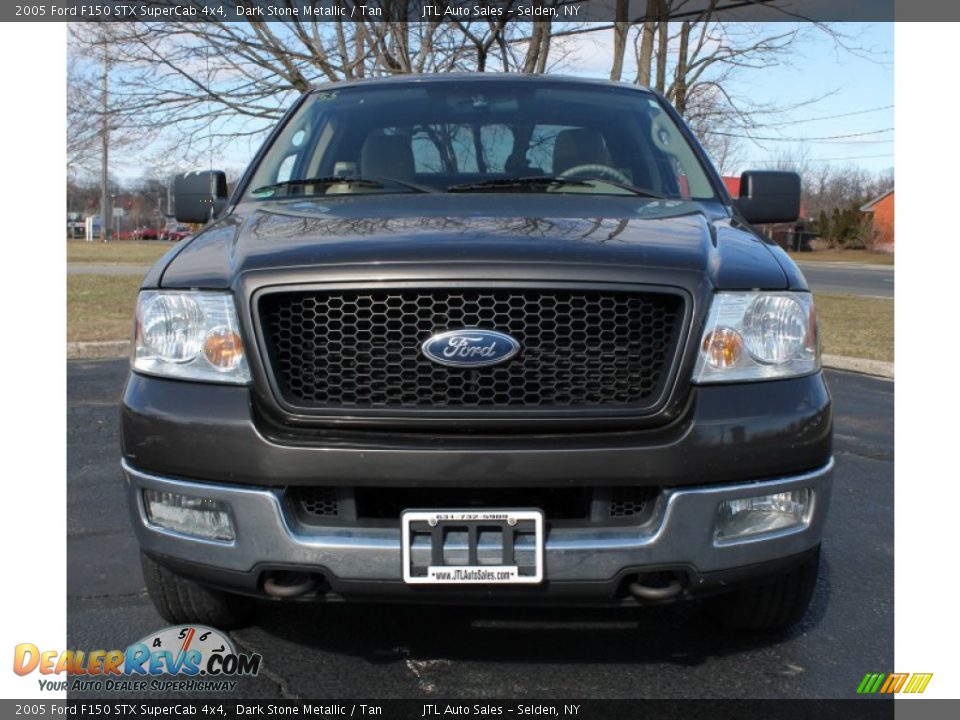 2005 Ford F150 STX SuperCab 4x4 Dark Stone Metallic / Tan Photo #2