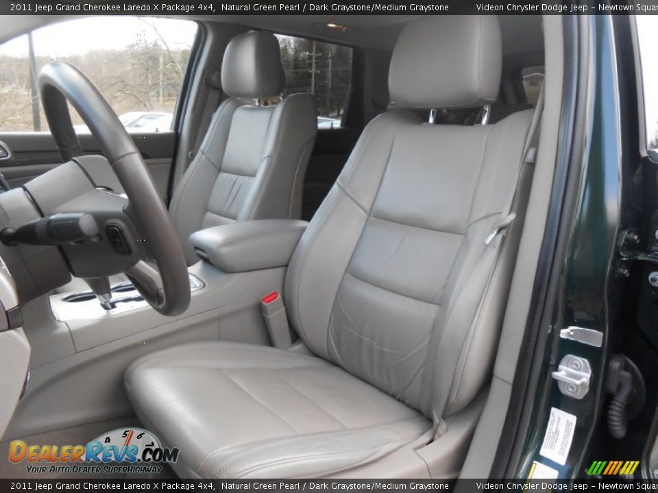 Front Seat of 2011 Jeep Grand Cherokee Laredo X Package 4x4 Photo #11