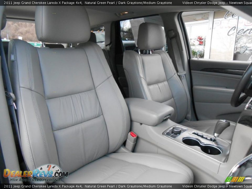 2011 Jeep Grand Cherokee Laredo X Package 4x4 Natural Green Pearl / Dark Graystone/Medium Graystone Photo #15