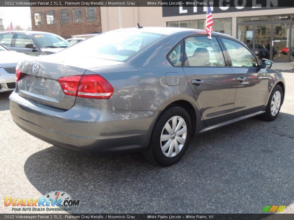 2012 Volkswagen Passat 2.5L S Platinum Gray Metallic / Moonrock Gray Photo #7