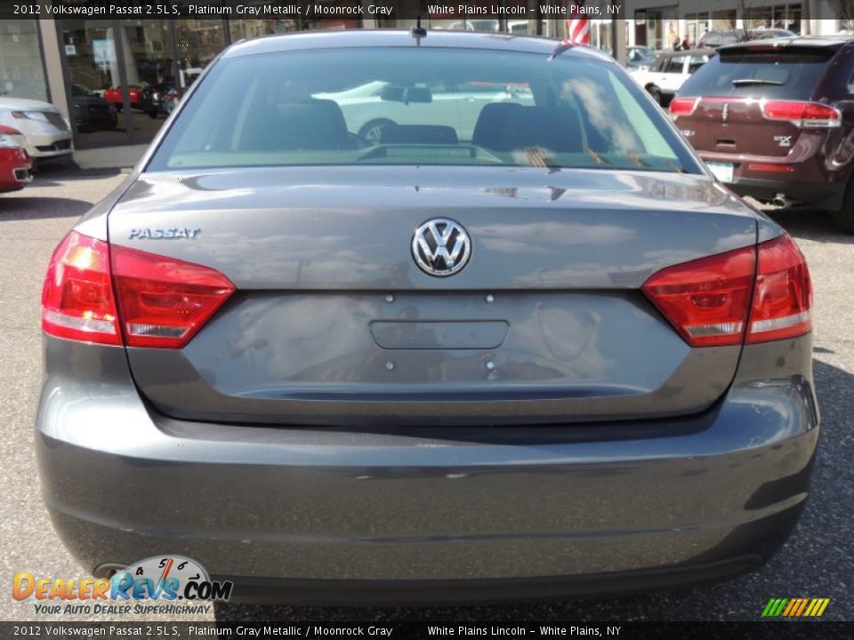 2012 Volkswagen Passat 2.5L S Platinum Gray Metallic / Moonrock Gray Photo #8