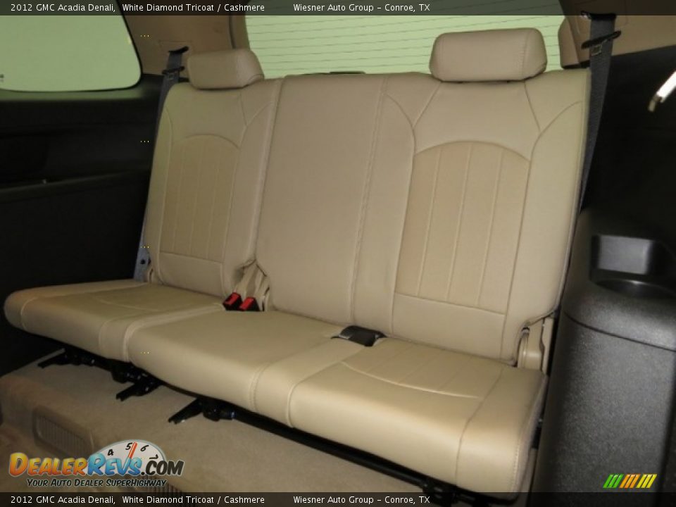 2012 GMC Acadia Denali White Diamond Tricoat / Cashmere Photo #18