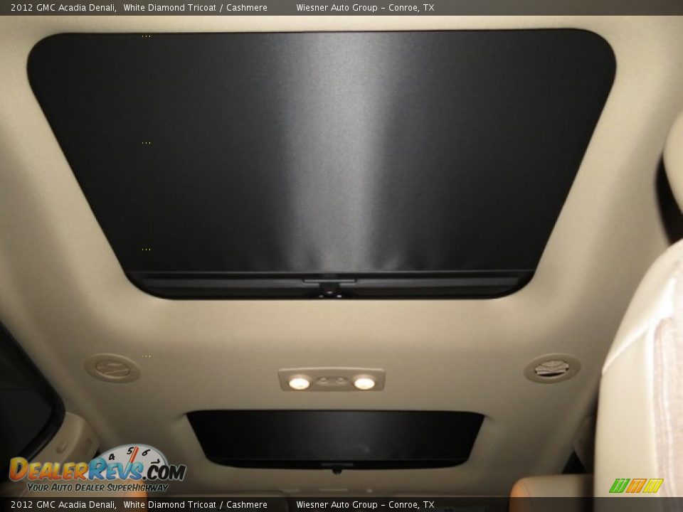 2012 GMC Acadia Denali White Diamond Tricoat / Cashmere Photo #20
