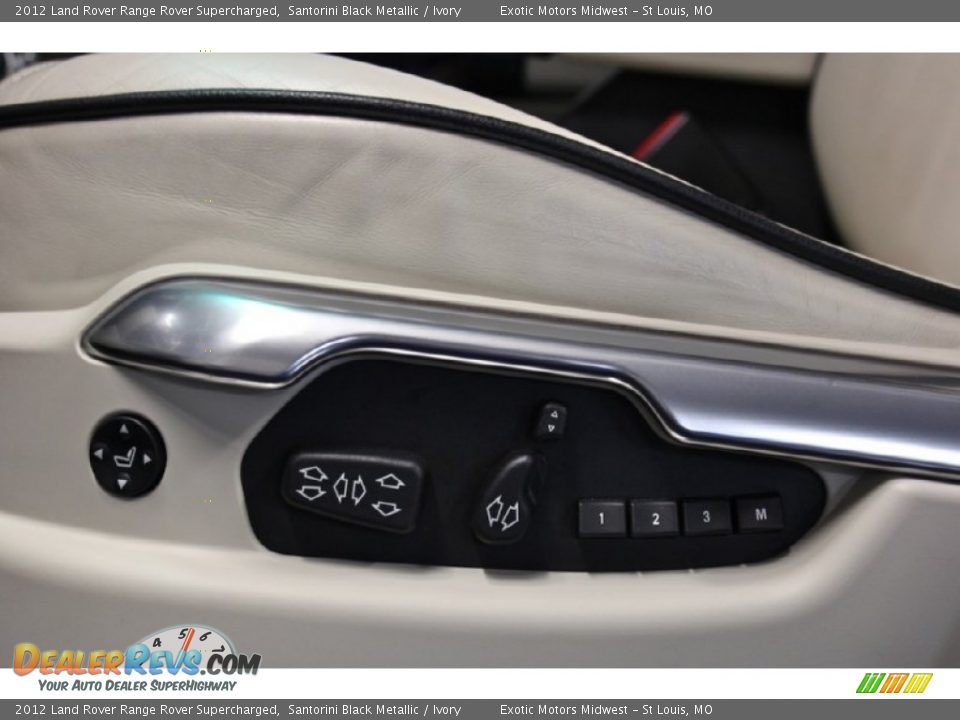 Controls of 2012 Land Rover Range Rover Supercharged Photo #36