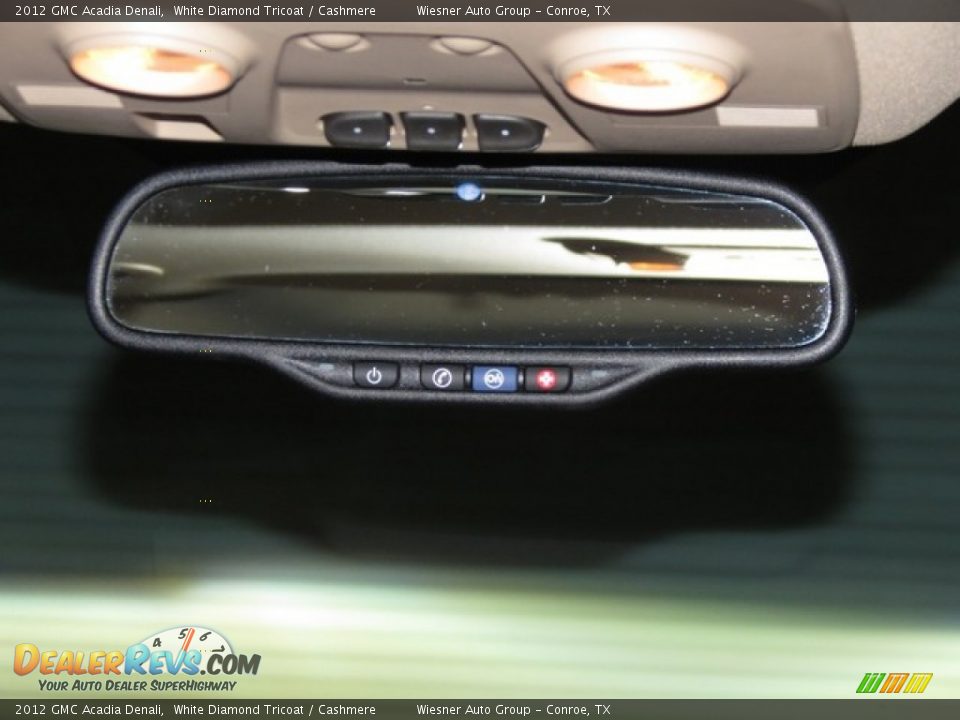 2012 GMC Acadia Denali White Diamond Tricoat / Cashmere Photo #25