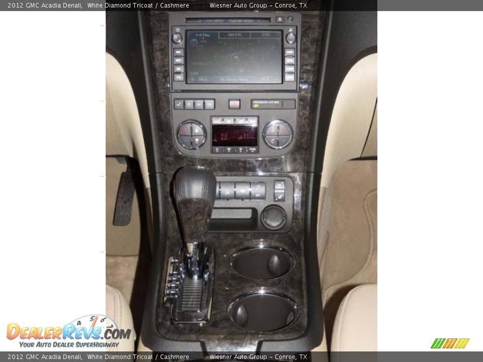2012 GMC Acadia Denali White Diamond Tricoat / Cashmere Photo #26