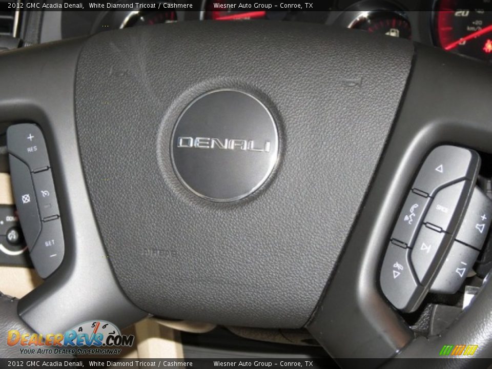 2012 GMC Acadia Denali White Diamond Tricoat / Cashmere Photo #30