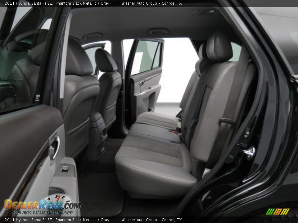 2011 Hyundai Santa Fe SE Phantom Black Metallic / Gray Photo #17