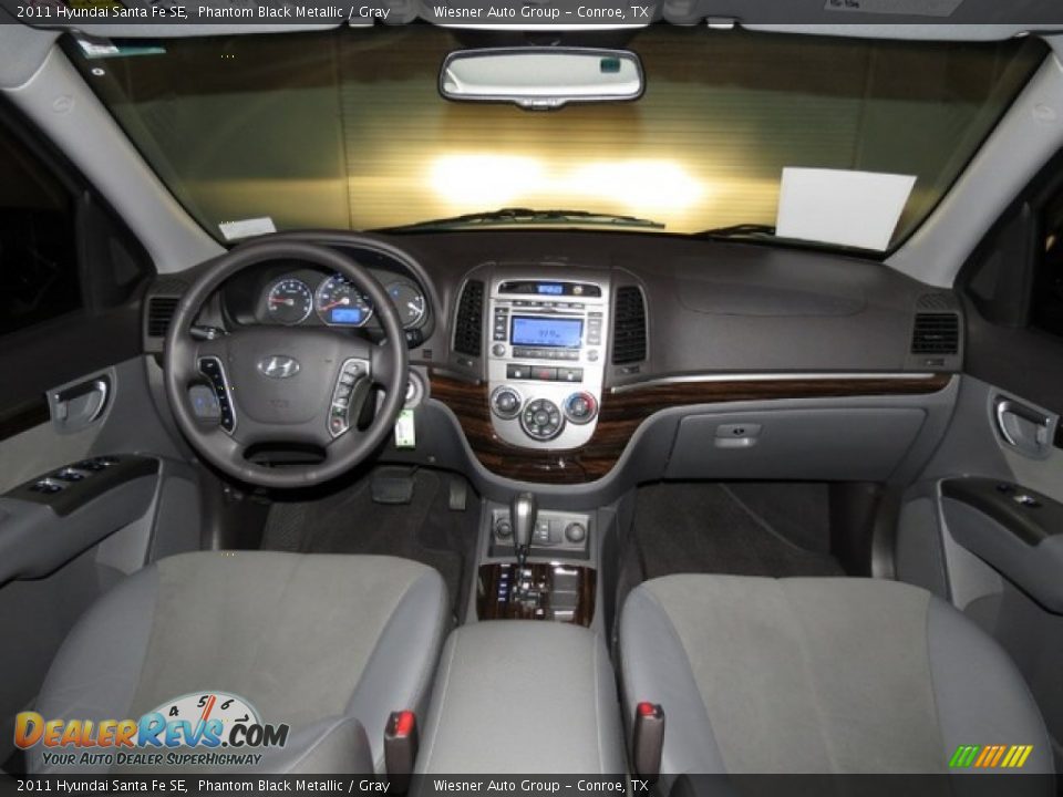 2011 Hyundai Santa Fe SE Phantom Black Metallic / Gray Photo #19