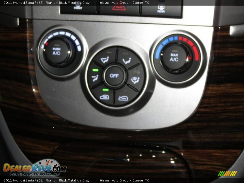 2011 Hyundai Santa Fe SE Phantom Black Metallic / Gray Photo #25