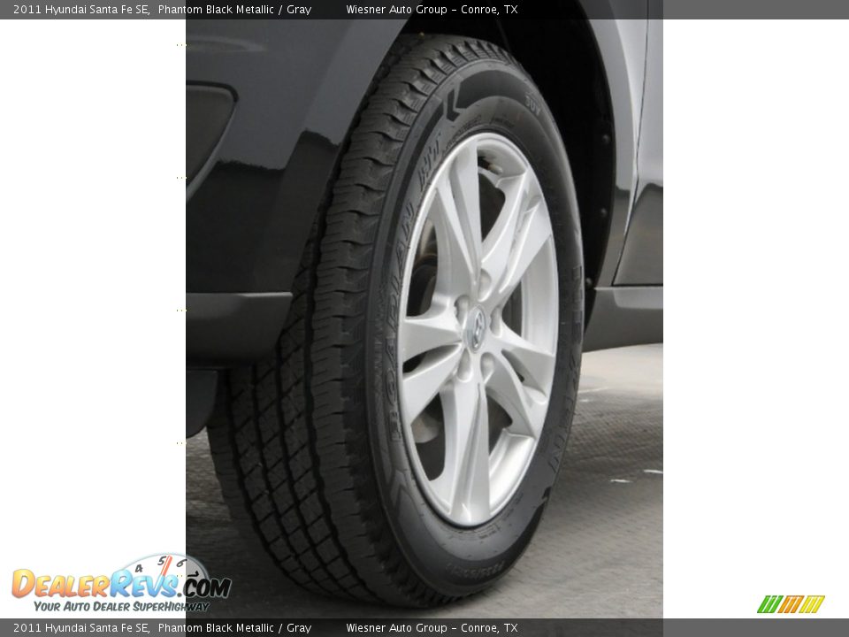 2011 Hyundai Santa Fe SE Phantom Black Metallic / Gray Photo #29