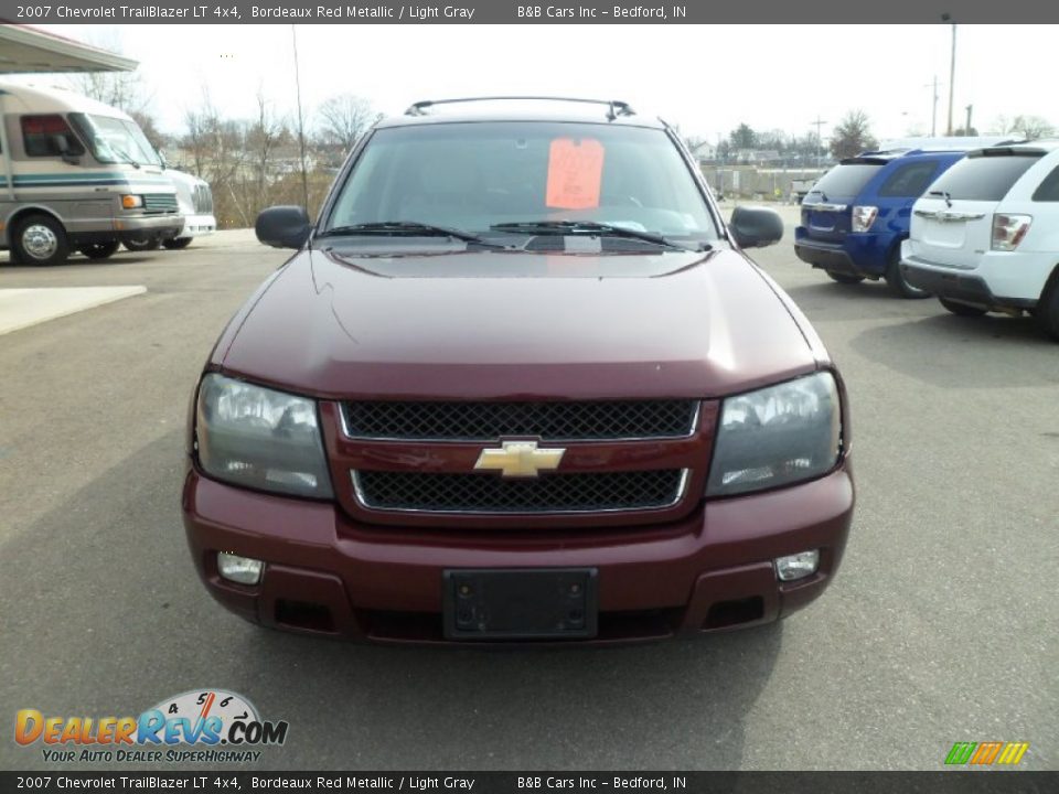 2007 Chevrolet TrailBlazer LT 4x4 Bordeaux Red Metallic / Light Gray Photo #3