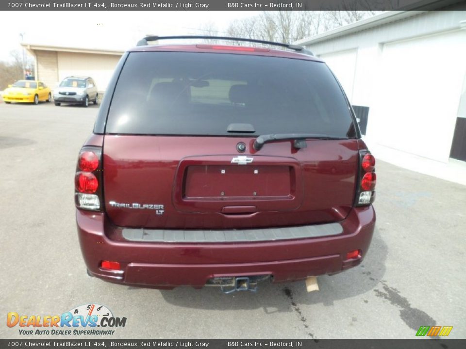 2007 Chevrolet TrailBlazer LT 4x4 Bordeaux Red Metallic / Light Gray Photo #4