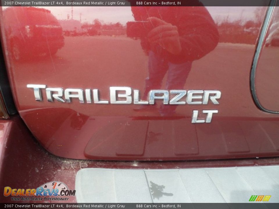 2007 Chevrolet TrailBlazer LT 4x4 Bordeaux Red Metallic / Light Gray Photo #12