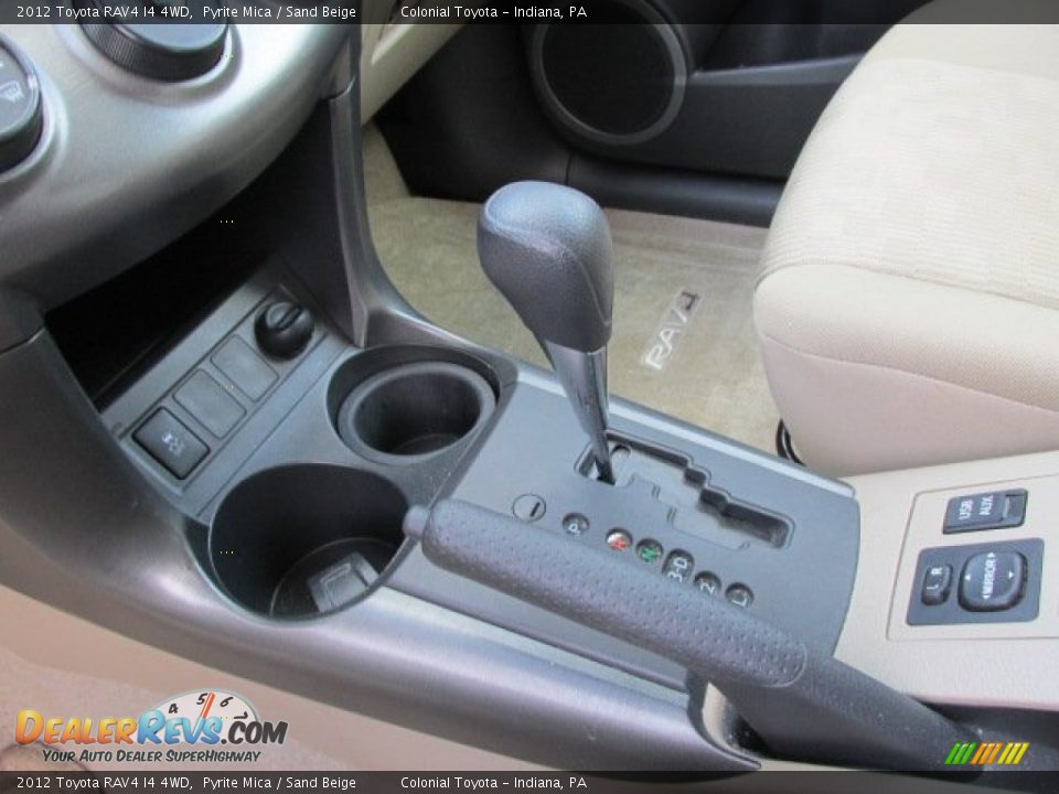 2012 Toyota RAV4 I4 4WD Shifter Photo #11