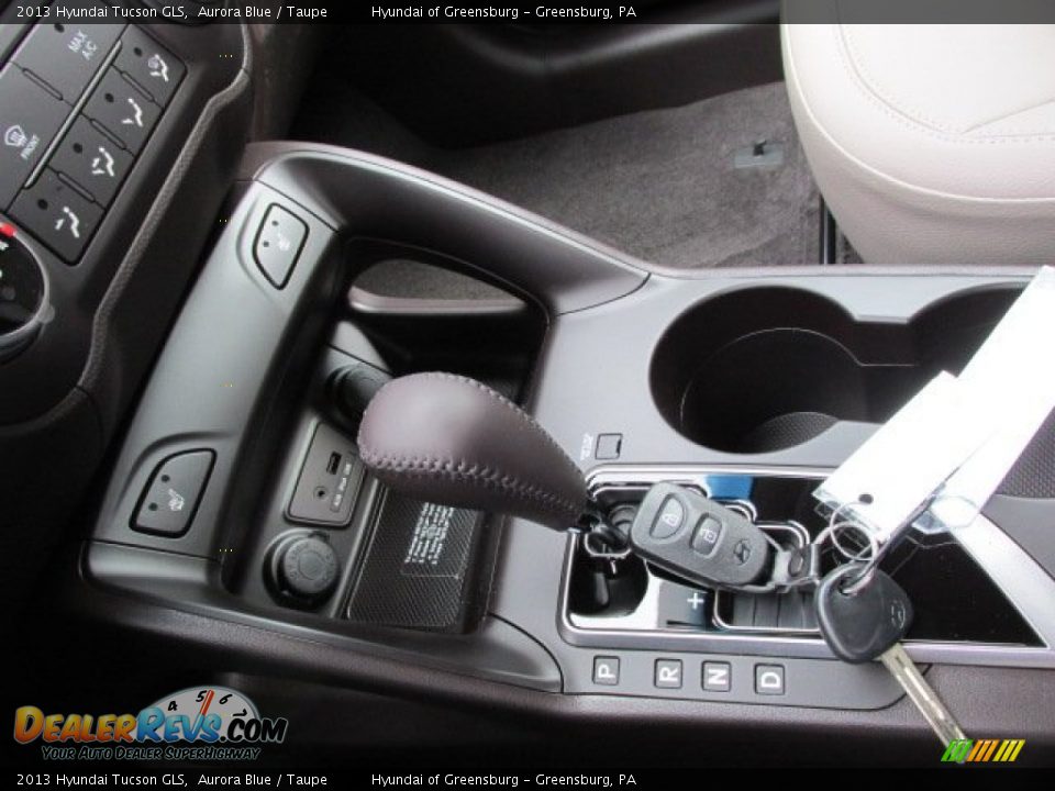 2013 Hyundai Tucson GLS Shifter Photo #9