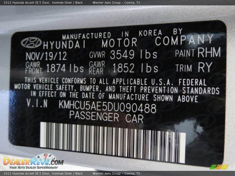 2013 Hyundai Accent SE 5 Door Ironman Silver / Black Photo #8