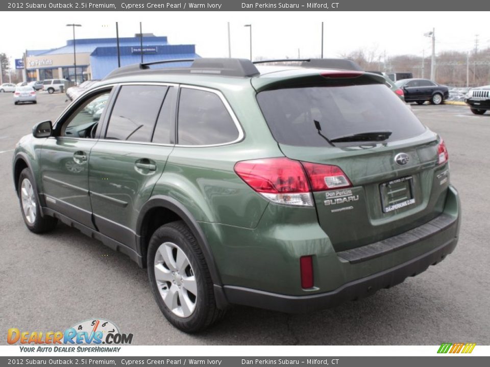 2012 Subaru Outback 2.5i Premium Cypress Green Pearl / Warm Ivory Photo #10