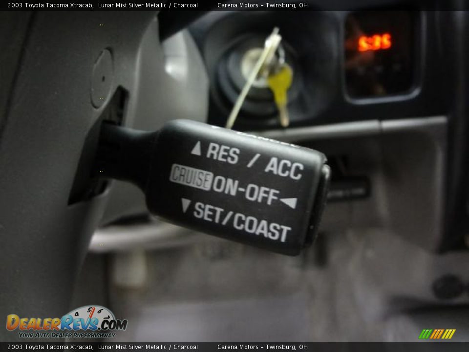 2003 Toyota Tacoma Xtracab Lunar Mist Silver Metallic / Charcoal Photo #5