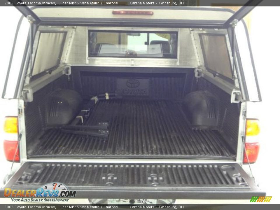 2003 Toyota Tacoma Xtracab Lunar Mist Silver Metallic / Charcoal Photo #11