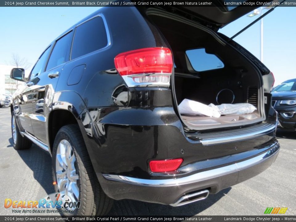 2014 Jeep Grand Cherokee Summit Trunk Photo #11