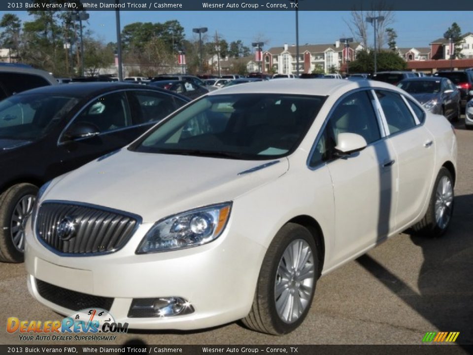 2013 Buick Verano FWD White Diamond Tricoat / Cashmere Photo #2