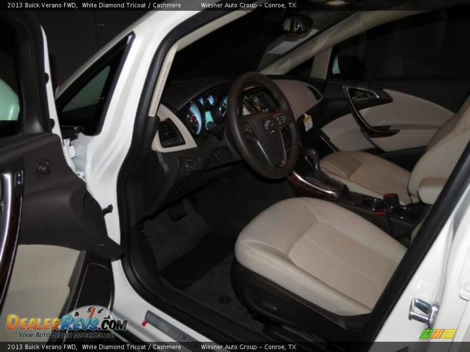 2013 Buick Verano FWD White Diamond Tricoat / Cashmere Photo #5