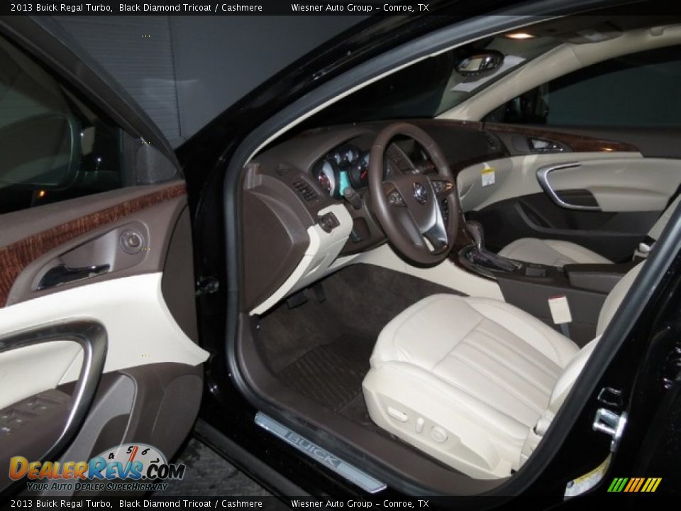 2013 Buick Regal Turbo Black Diamond Tricoat / Cashmere Photo #4