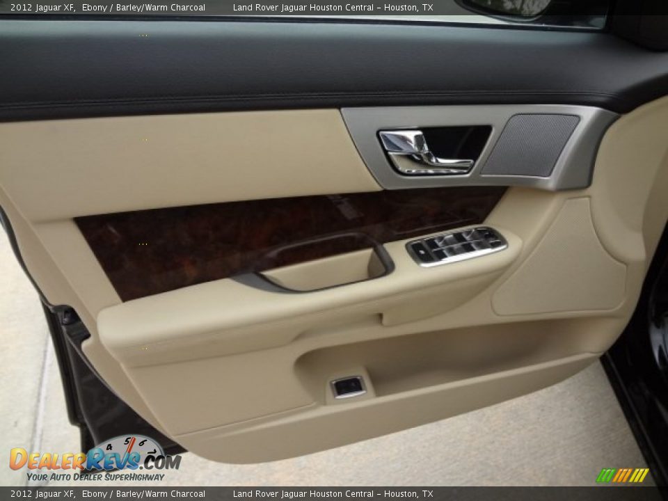 Door Panel of 2012 Jaguar XF  Photo #16