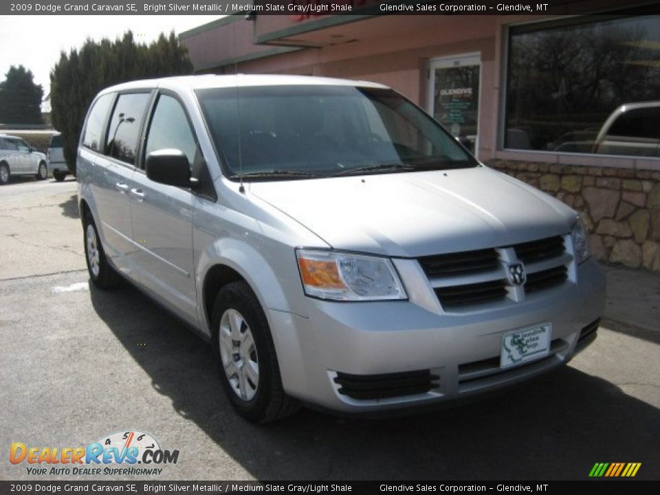 2009 Dodge Grand Caravan SE Bright Silver Metallic / Medium Slate Gray/Light Shale Photo #4